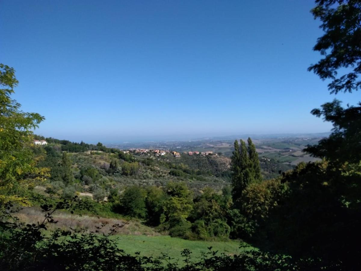 Bed and Breakfast "Cara Pace" In Collina Per Famiglie Montefiore Conca Экстерьер фото