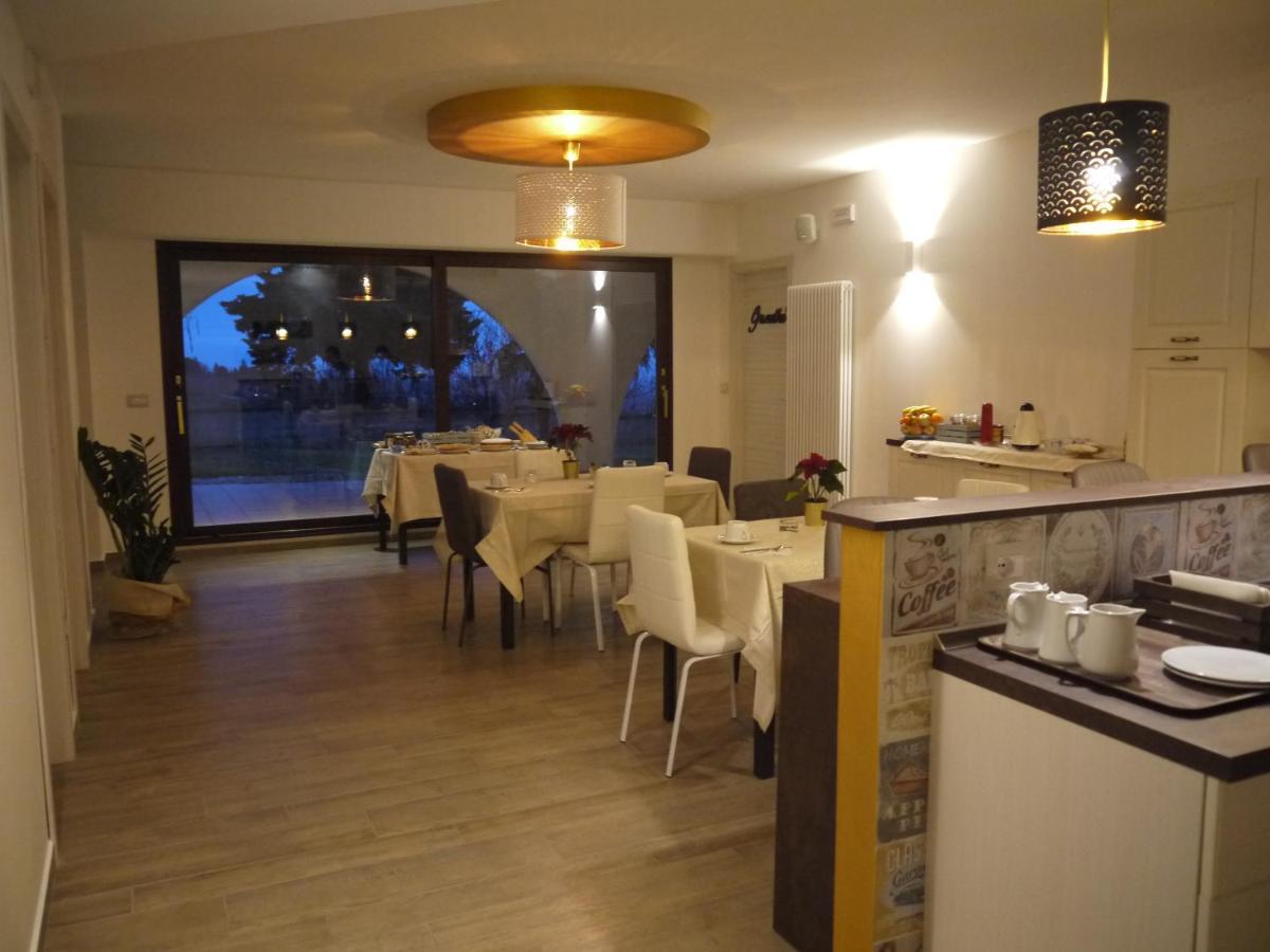 Bed and Breakfast "Cara Pace" In Collina Per Famiglie Montefiore Conca Экстерьер фото