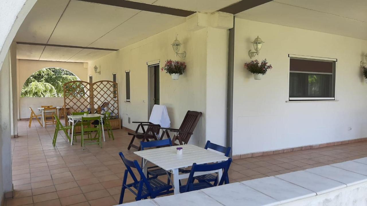 Bed and Breakfast "Cara Pace" In Collina Per Famiglie Montefiore Conca Экстерьер фото