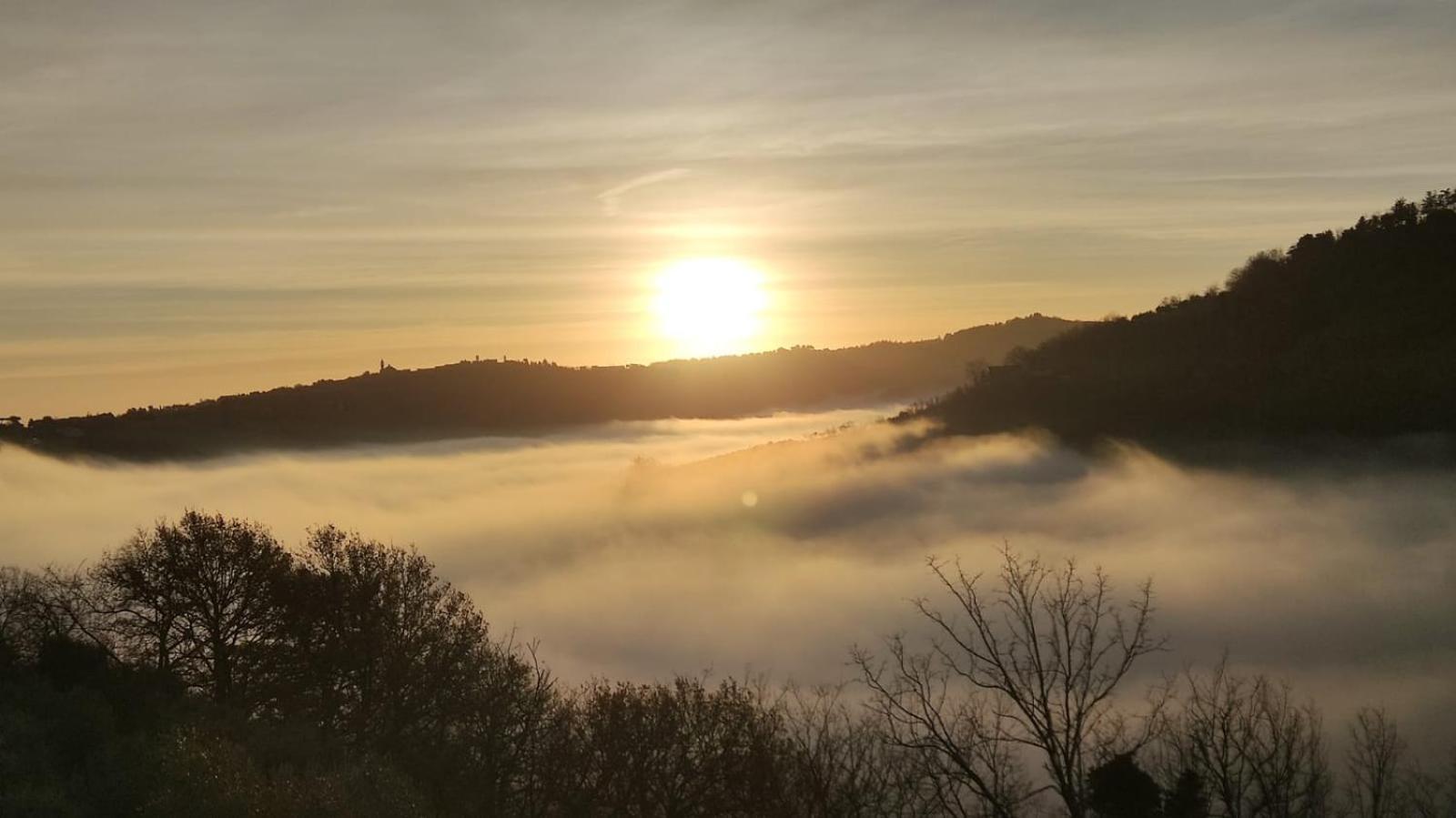 Bed and Breakfast "Cara Pace" In Collina Per Famiglie Montefiore Conca Экстерьер фото